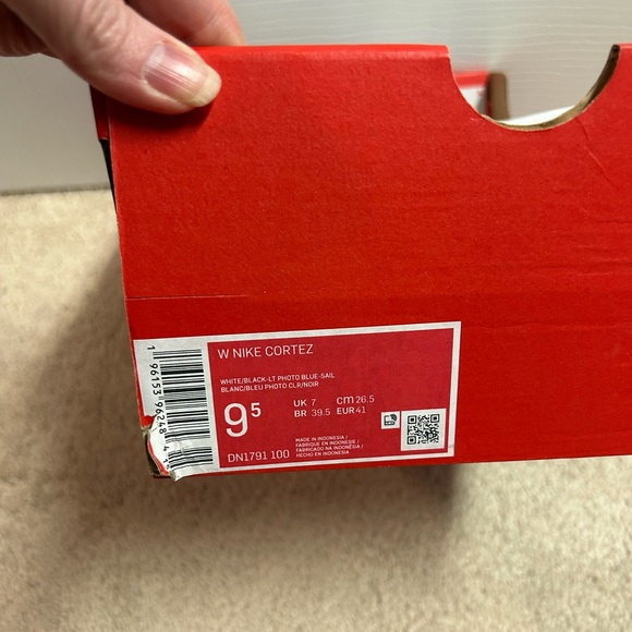 New Nike Cortez White and Black with Blue Accent - Picture 3 of 3